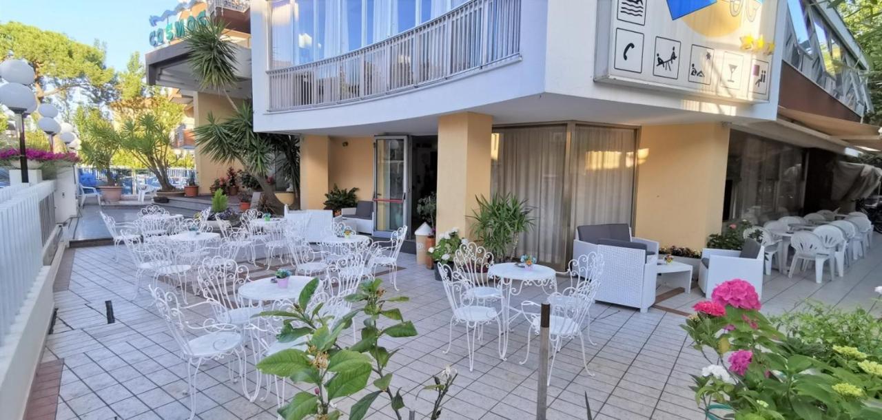 Hotel Cosmos Rimini Exterior photo